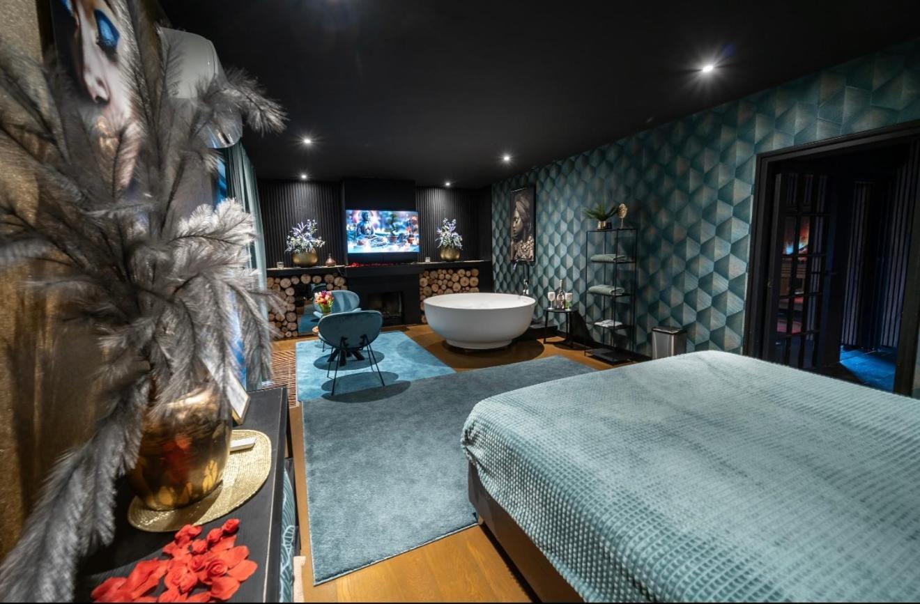 De Luxe Bed &Wellness Villa 's-Hertogenbosch  Eksteriør billede